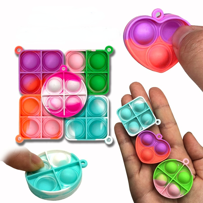 20 pezzi mini portachiavi pop  - Electronics Gadgets Bag recensione e prezzo